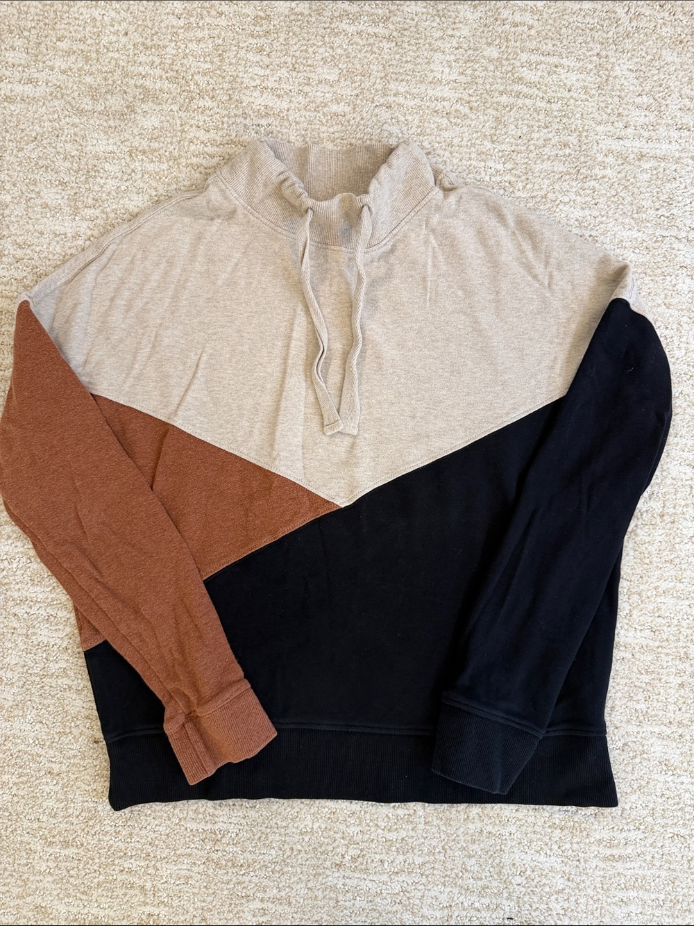 Pact Colorblock Crewneck Sweater in Beige, Brown & Black